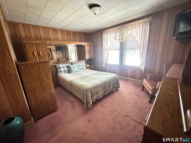 73 Lockhart Avenue, Waterbury, CT 06705