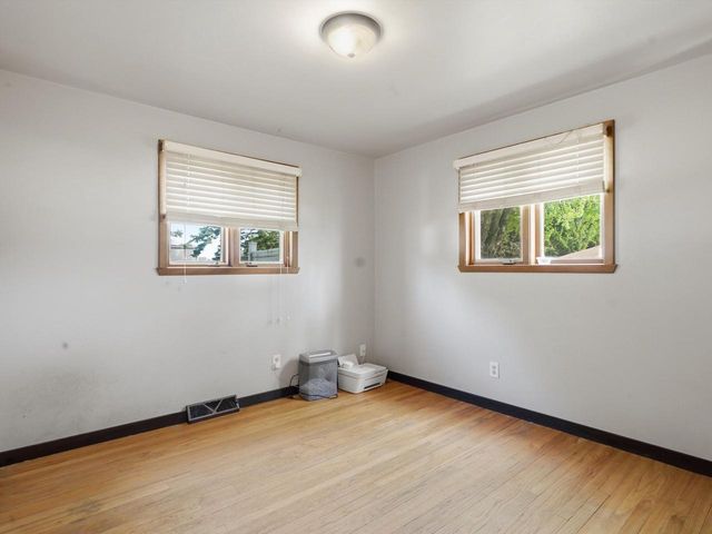 825 Landis STREET, Collins, WI 54207