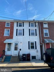 120 W 3RD ST #, Bridgeport, PA 19405