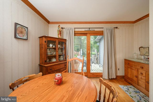8 MCKINLEY AVE, Blackwood, NJ 08012