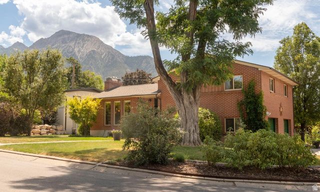 2850 E NORA DR, Salt Lake City, UT 84124