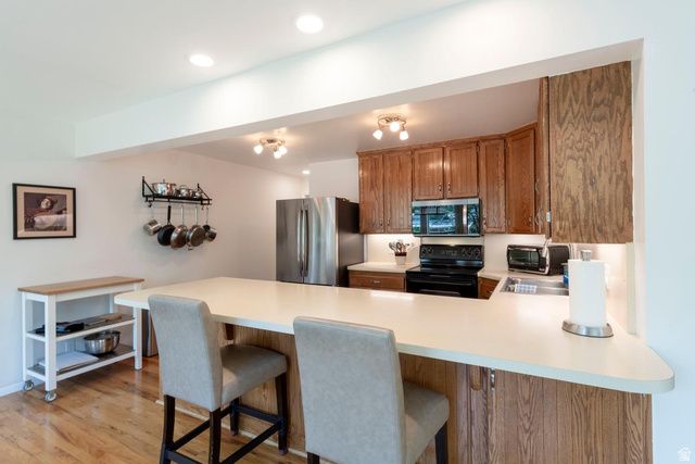 2850 E NORA DR, Salt Lake City, UT 84124
