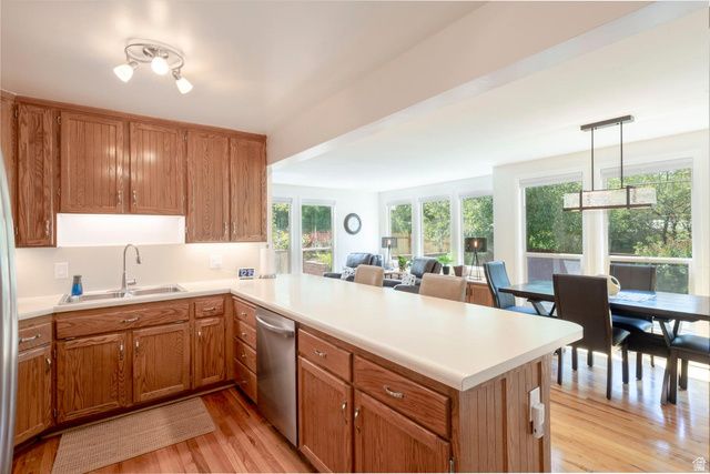 2850 E NORA DR, Salt Lake City, UT 84124