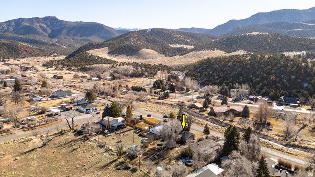 150 W 300 S, Parowan, UT 84761