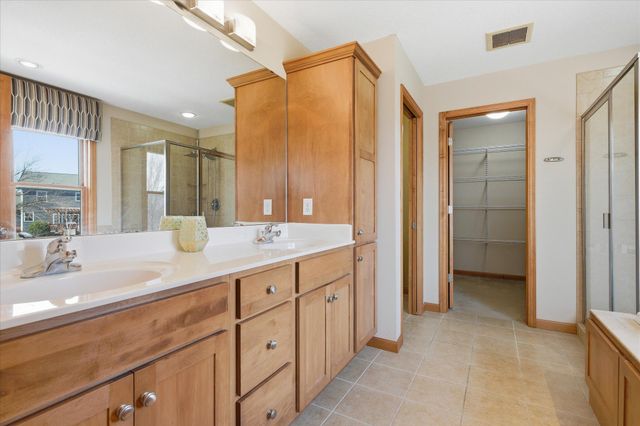 1408 Singing Hills Drive SE, Lonsdale, MN 55046
