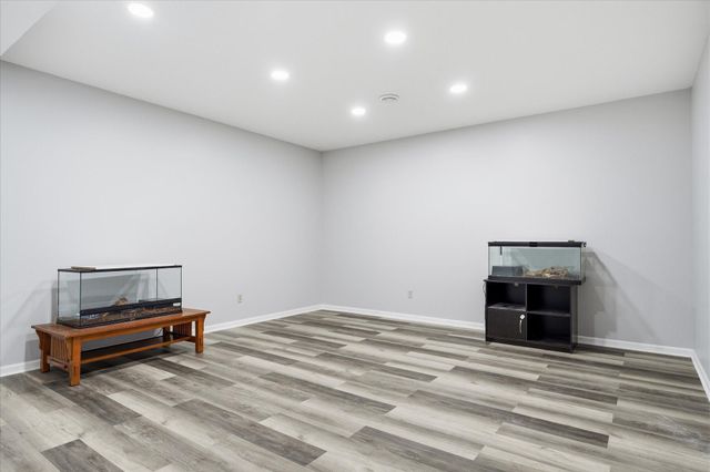 1408 Singing Hills Drive SE, Lonsdale, MN 55046