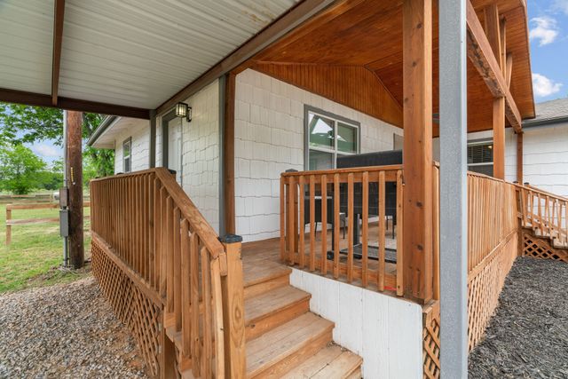 360 County Road 4358, Decatur, TX 76234
