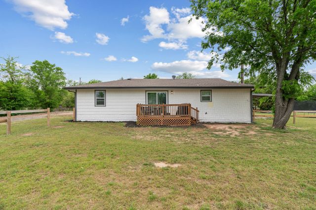 360 County Road 4358, Decatur, TX 76234