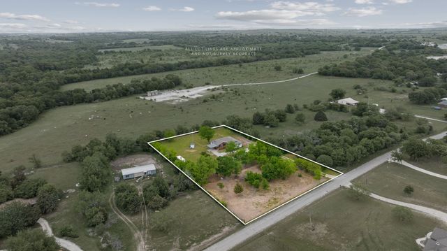 360 County Road 4358, Decatur, TX 76234