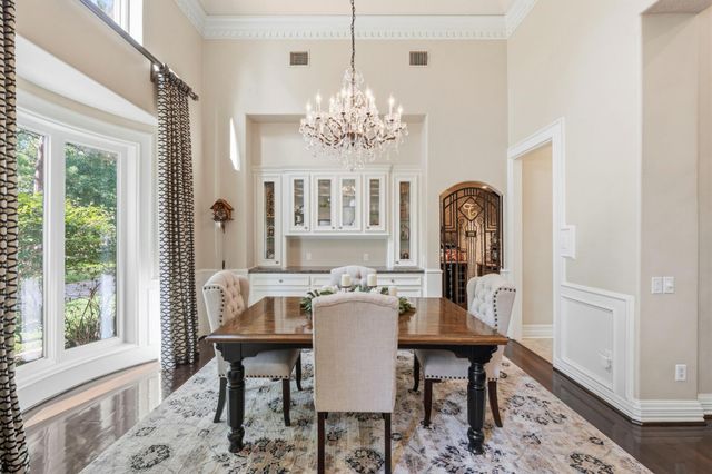 63 NW Chancery Place NW, The Woodlands, TX 77381