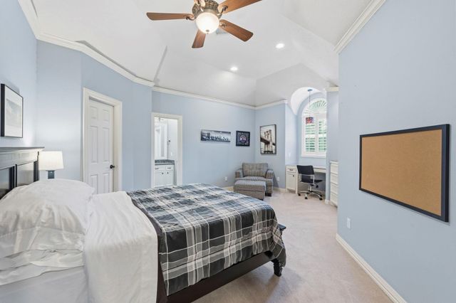63 NW Chancery Place NW, The Woodlands, TX 77381