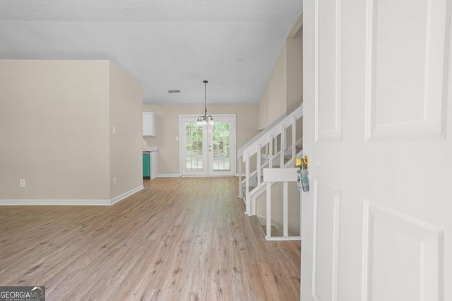 4975 Galbraith Circle, Stone Mountain, GA 30088