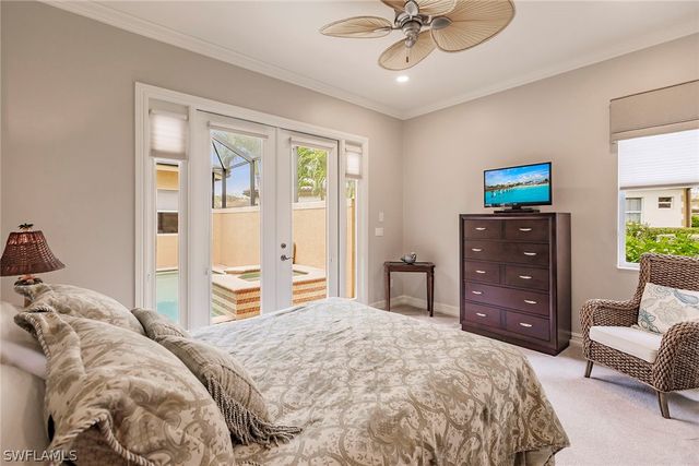 6105 Dogleg DR, Naples, FL 34113