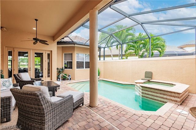 6105 Dogleg DR, Naples, FL 34113