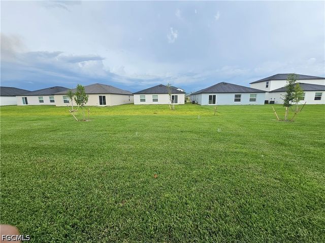 17316 Cantu CT, North Fort Myers, FL 33917