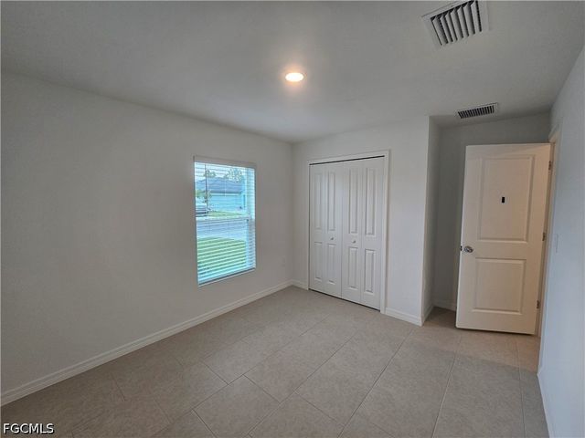 17316 Cantu CT, North Fort Myers, FL 33917