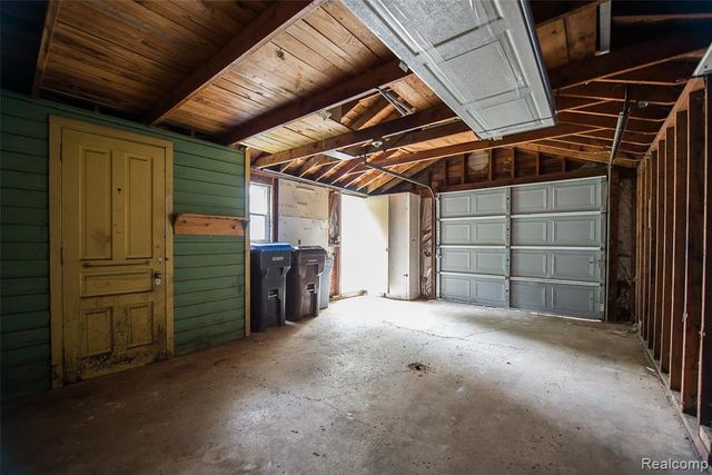 449 Burton Court, Ypsilanti, MI 48197