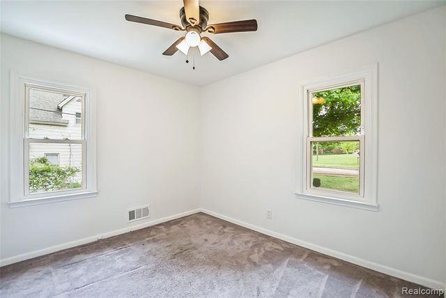 449 Burton Court, Ypsilanti, MI 48197