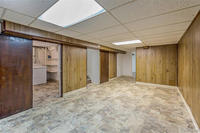 449 Burton Court, Ypsilanti, MI 48197