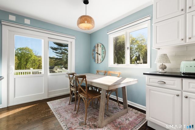 12 Ricki Beth Lane, Greenwich, CT 06870