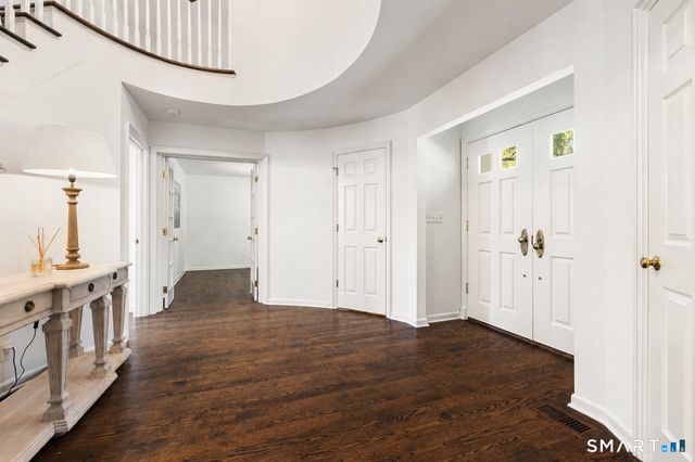 12 Ricki Beth Lane, Greenwich, CT 06870