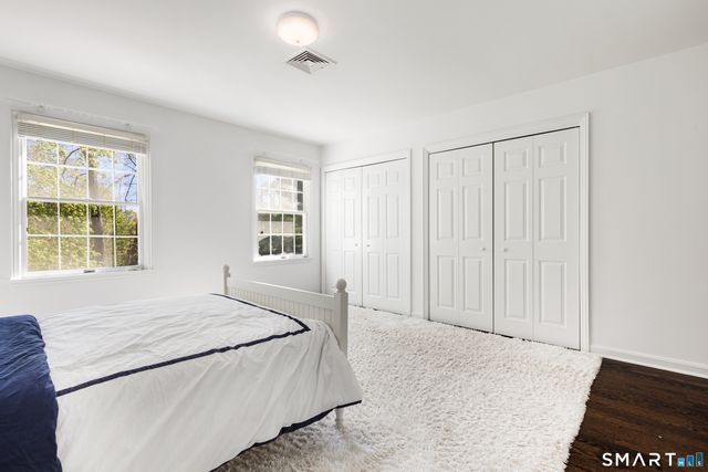 12 Ricki Beth Lane, Greenwich, CT 06870
