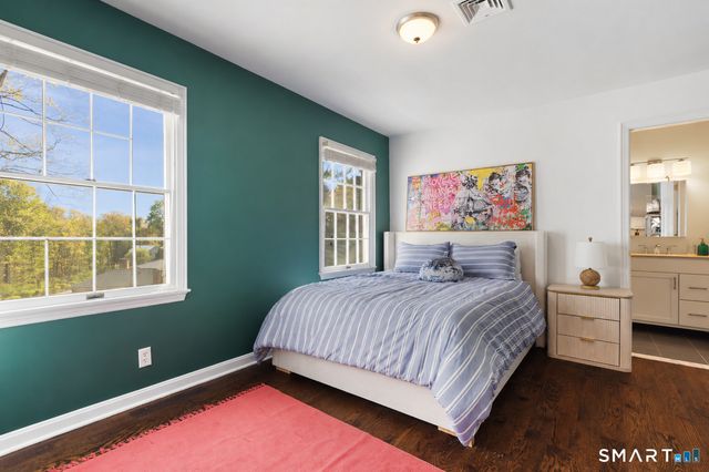 12 Ricki Beth Lane, Greenwich, CT 06870