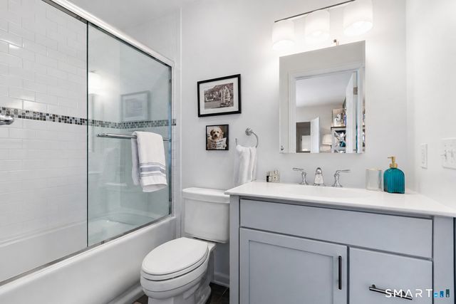 12 Ricki Beth Lane, Greenwich, CT 06870