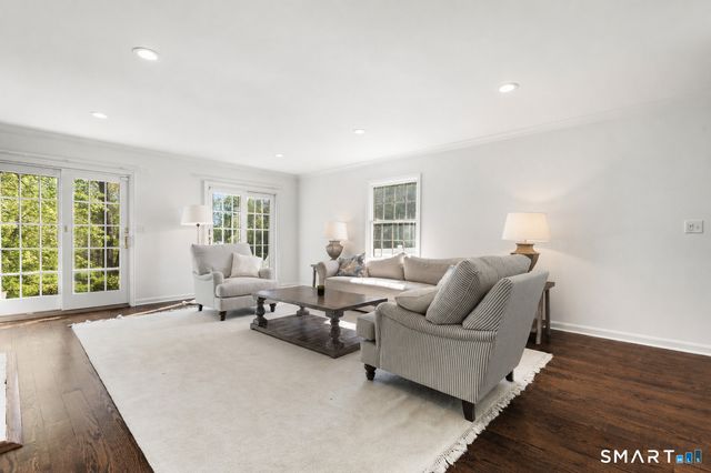 12 Ricki Beth Lane, Greenwich, CT 06870