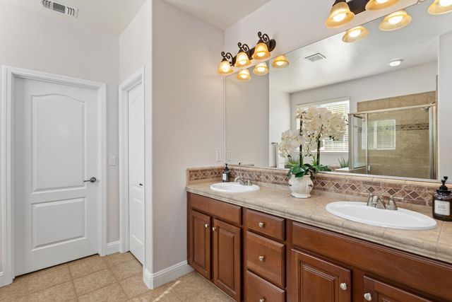 12088 Runswick Ct, Rancho Cordova, CA 95742