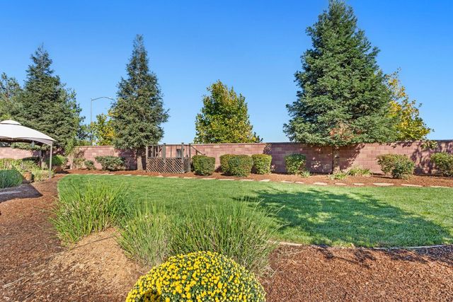 12088 Runswick Ct, Rancho Cordova, CA 95742