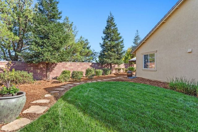 12088 Runswick Ct, Rancho Cordova, CA 95742