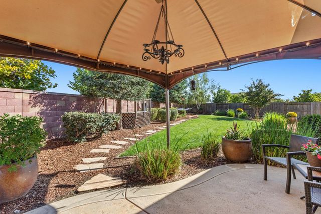 12088 Runswick Ct, Rancho Cordova, CA 95742