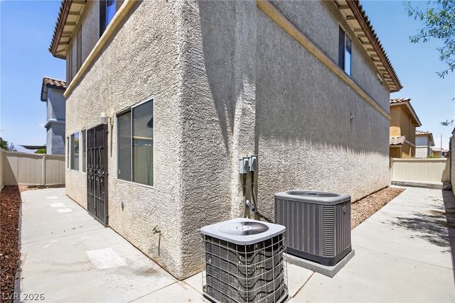 10566 Corte Sierra Street, Las Vegas, NV 89183