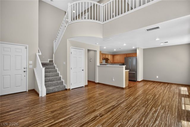 10566 Corte Sierra Street, Las Vegas, NV 89183