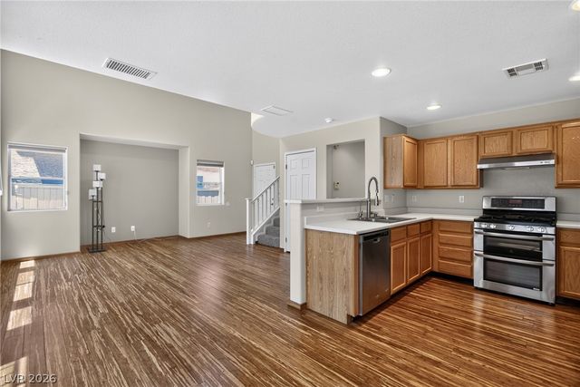 10566 Corte Sierra Street, Las Vegas, NV 89183