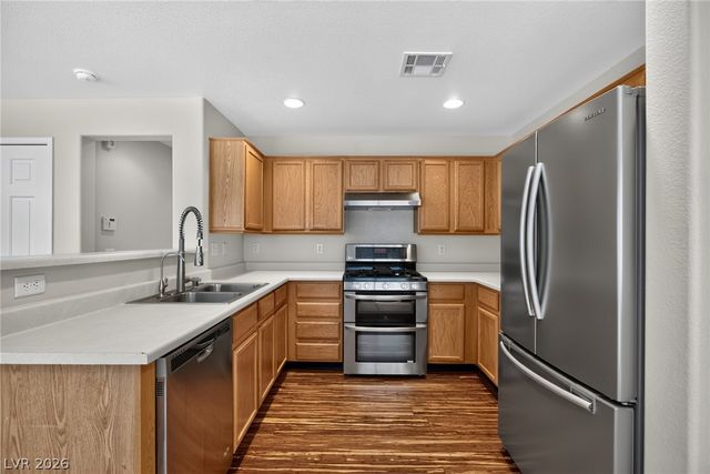 10566 Corte Sierra Street, Las Vegas, NV 89183