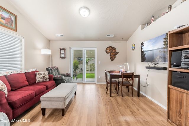 6255 W Harmony ST, Rathdrum, ID 83858