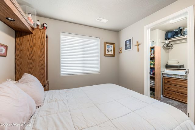 6255 W Harmony ST, Rathdrum, ID 83858