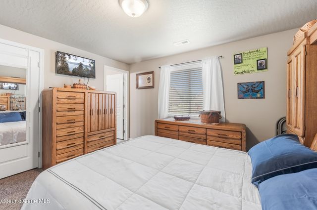 6255 W Harmony ST, Rathdrum, ID 83858