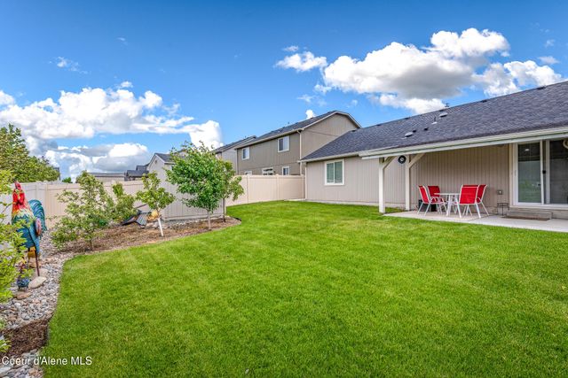 6255 W Harmony ST, Rathdrum, ID 83858