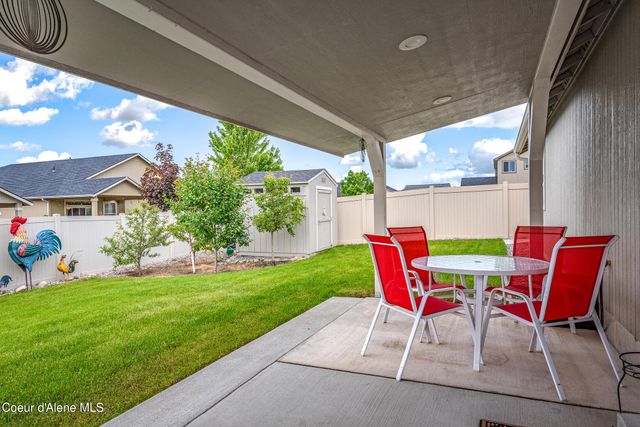 6255 W Harmony ST, Rathdrum, ID 83858