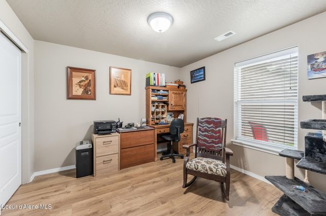 6255 W Harmony ST, Rathdrum, ID 83858