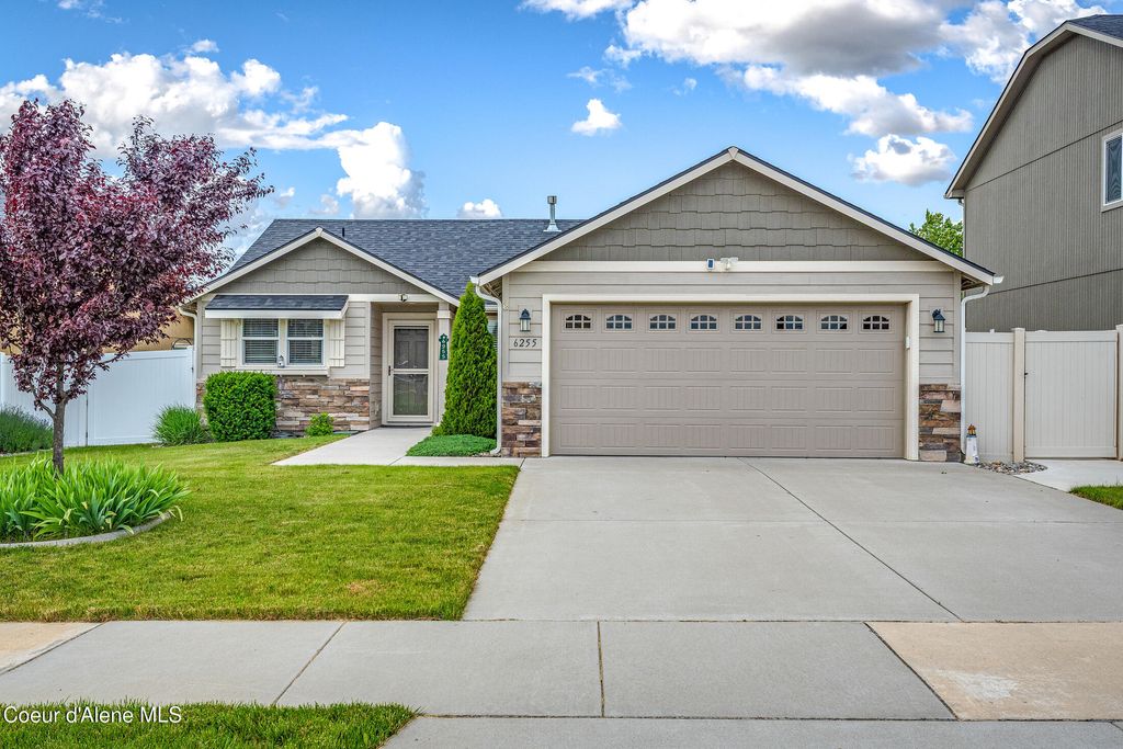 6255 W Harmony ST, Rathdrum, ID 83858