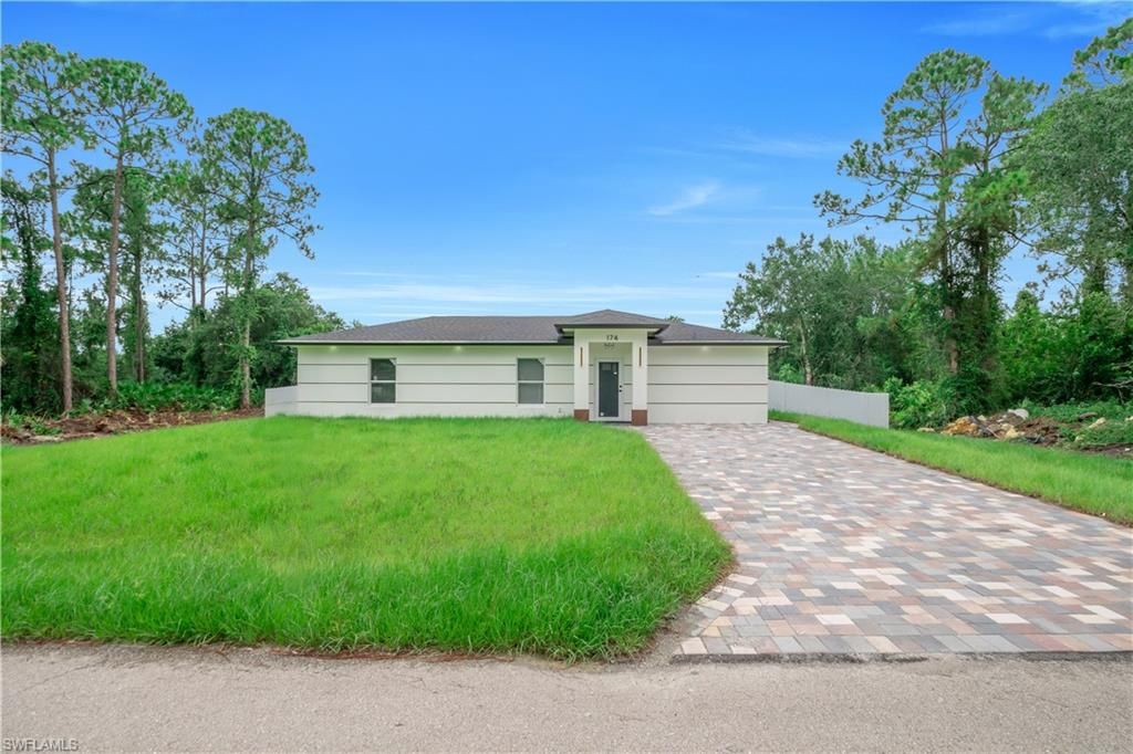 174 Blakely AVE S, Lehigh Acres, FL 33974