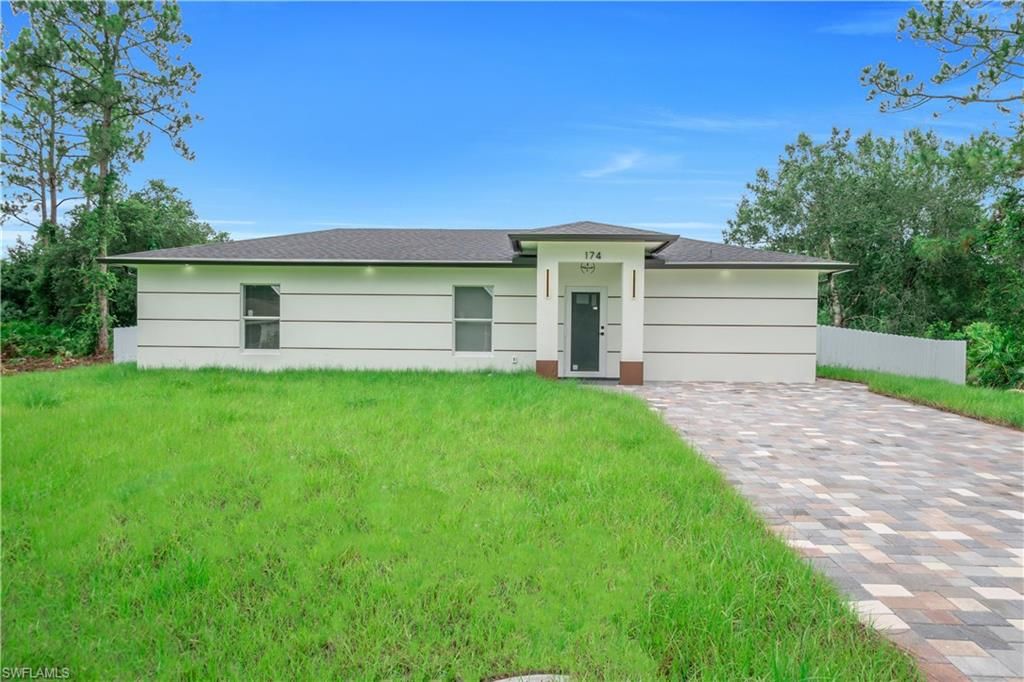 174 Blakely AVE S, LEHIGH ACRES, FL 33974 — photo 2