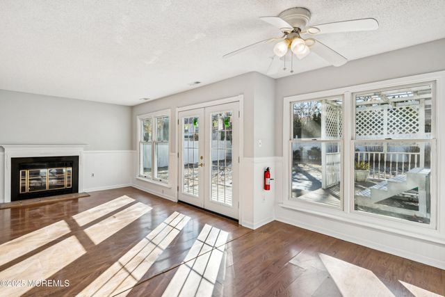 107 Spruce Circle N, Barnegat, NJ 08005