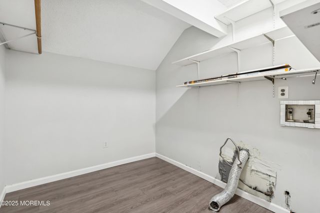 107 Spruce Circle N, Barnegat, NJ 08005