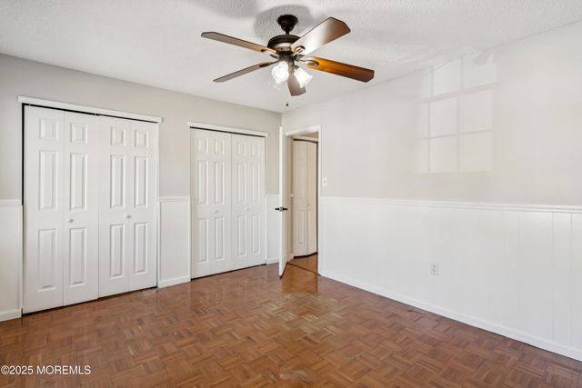 107 Spruce Circle N, Barnegat, NJ 08005