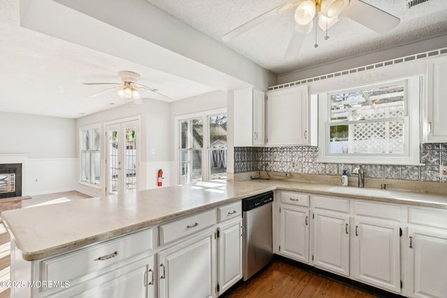 107 Spruce Circle N, Barnegat, NJ 08005